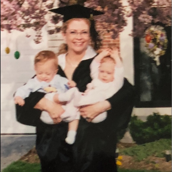 I’M YOUR 🌟POSH AMBASSADOR🌟, SUSAN - Picture 8 of 9